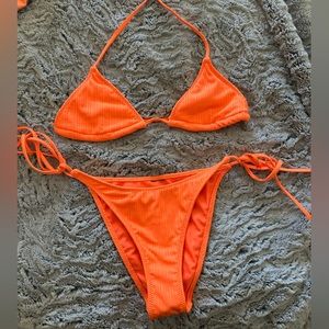 Triangl orange ribbed vinca triangle bikini